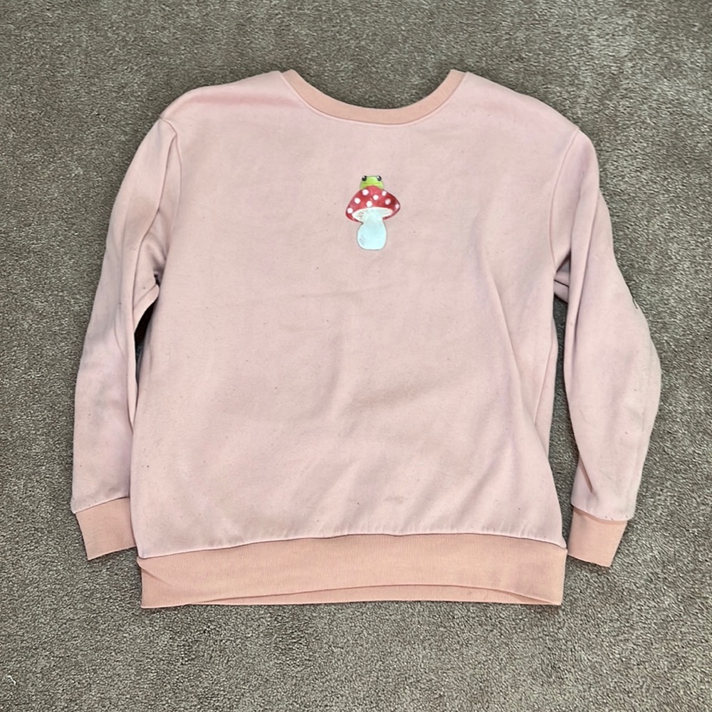 Pink graphic sweatshirt